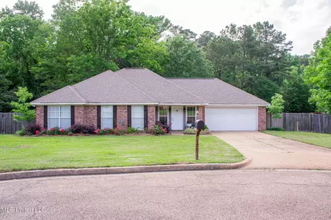 122 Fox Meadow Dr, Brandon, MS 39042