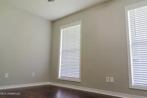 Bedroom - 122 Fox Meadow Dr, Brandon, MS 39042 photo 4 of 5