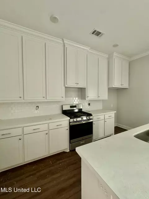 337 Willow Way, Canton, MS 39046 photo 2