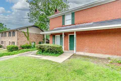 735 Wicklow Pl #A, Ridgeland, MS 39157