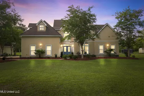 9500 W Oaklawn Rd, Biloxi, MS 39532