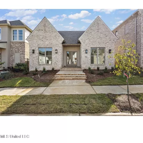 113 Water St, Madison, MS 39110