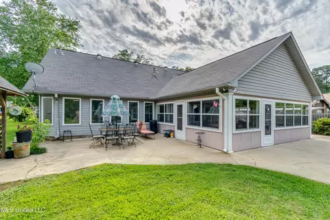 Other - 218 Harbor Ln, Brandon, MS 39047 photo 2 of 19
