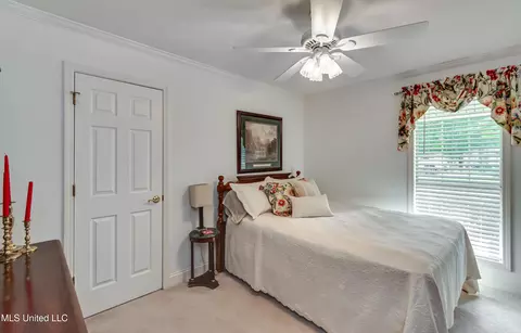 Bedroom - 218 Harbor Ln, Brandon, MS 39047 photo 1 of 12