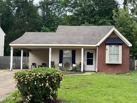 2011 Red Oak Dr, Brandon, MS 39042 photo 1