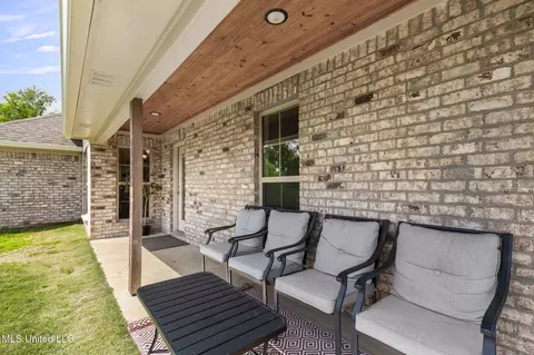 Exterior - 123 Bailey Cv, Canton, MS 39046 photo 5 of 10