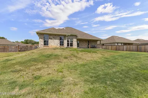 Exterior - 123 Bailey Cv, Canton, MS 39046 photo 8 of 10