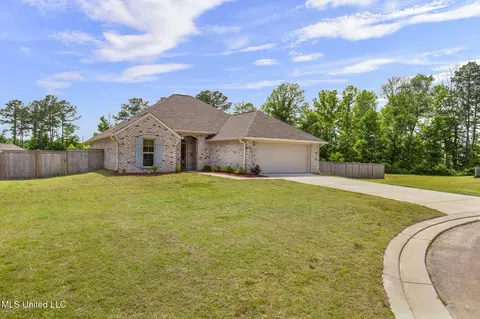 Exterior - 123 Bailey Cv, Canton, MS 39046 photo 2 of 10