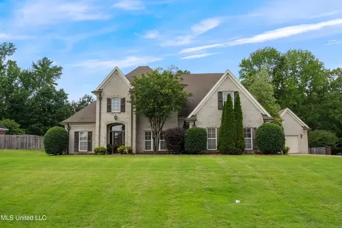 4293 Trumpington Cv, Southaven, MS 38672
