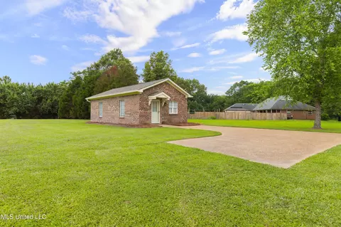 Exterior - 123 Munich Dr, Madison, MS 39110 photo 23 of 27
