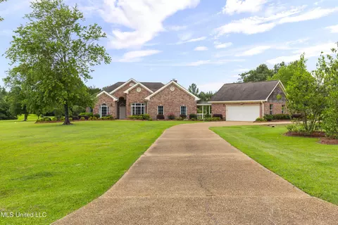 123 Munich Dr, Madison, MS 39110