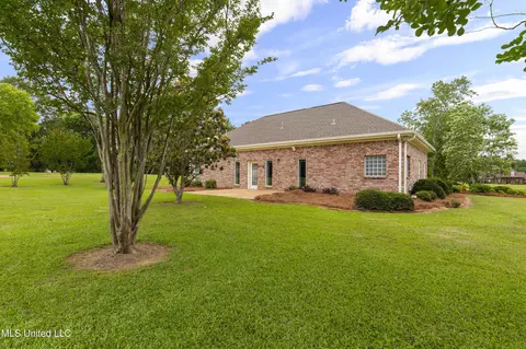Exterior - 123 Munich Dr, Madison, MS 39110 photo 18 of 27
