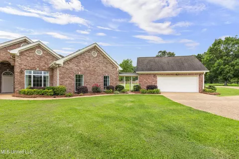 Exterior - 123 Munich Dr, Madison, MS 39110 photo 8 of 27