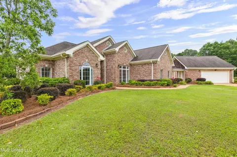 Exterior - 123 Munich Dr, Madison, MS 39110 photo 6 of 27