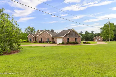 Exterior - 123 Munich Dr, Madison, MS 39110 photo 2 of 27