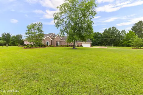Exterior - 123 Munich Dr, Madison, MS 39110 photo 5 of 27