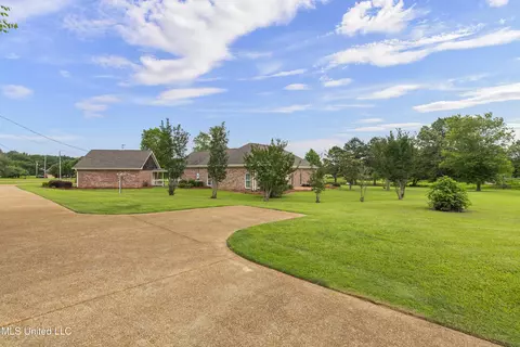 Exterior - 123 Munich Dr, Madison, MS 39110 photo 27 of 27
