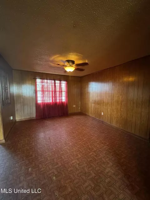704 Oak Ave, Ruleville, MS 38771 photo 3
