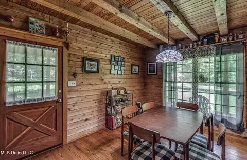 Dining - 106 Mcwilliams Dr, Terry, MS 39170 photo 1 of 5