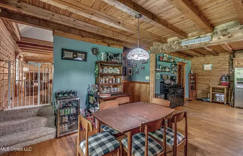 Dining - 106 Mcwilliams Dr, Terry, MS 39170 photo 2 of 5