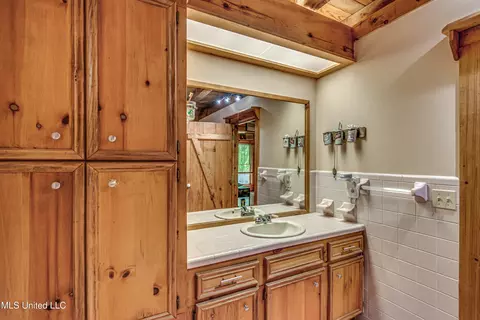 Bath - 106 Mcwilliams Dr, Terry, MS 39170 photo 1 of 8