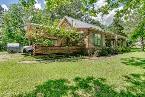 Exterior - 106 Mcwilliams Dr, Terry, MS 39170 photo 3 of 15