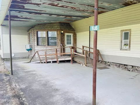 635 Eagle Rd, Vidalia, LA 71373 photo 2