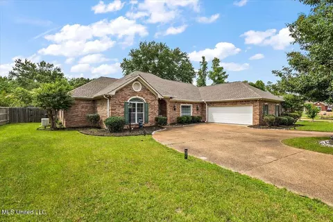 108 Merlot Cv, Clinton, MS 39056