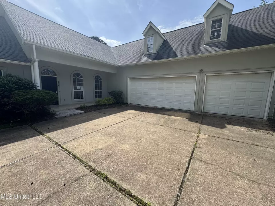 Exterior - 314 Fox Holw, Canton, MS 39046 photo 2 of 3