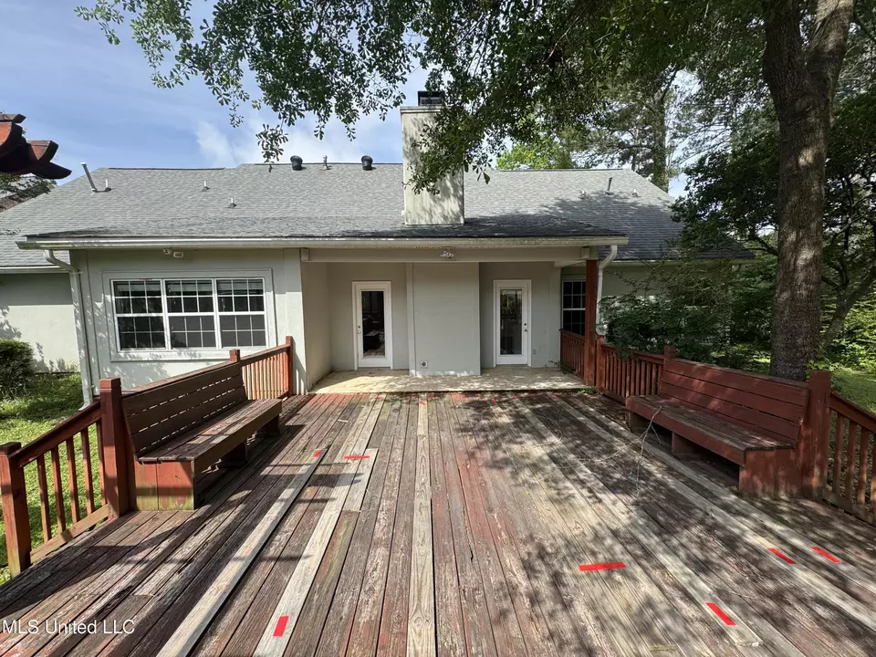 Exterior - 314 Fox Holw, Canton, MS 39046 photo 3 of 3