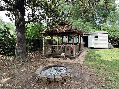 90 Holmes St, Lucedale, MS 39452 photo 17