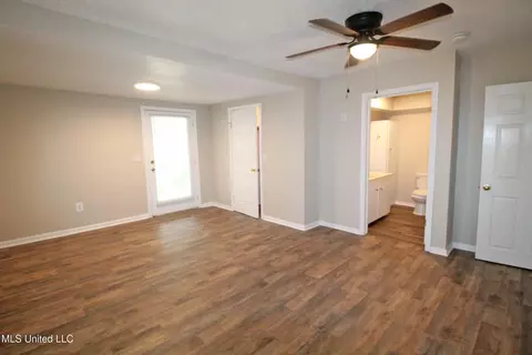 6212 Grierson St, Moss Point, MS 39563 photo 12