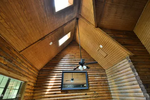 Entry Way - 3490 Sherrod Rd, Nesbit, MS 38651 photo 1 of 2
