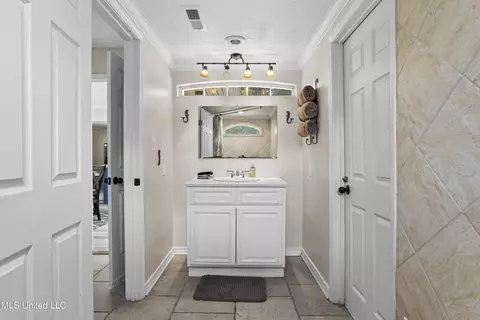 Bath - 114 Olson Ave, Long Beach, MS 39560 photo 1 of 4