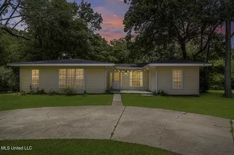 114 Olson Ave, Long Beach, MS 39560