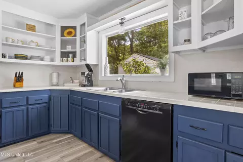 Kitchen - 114 Olson Ave, Long Beach, MS 39560 photo 3 of 5