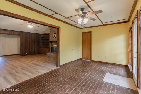 504 Hampton St, Clinton, MS 39056 photo 28