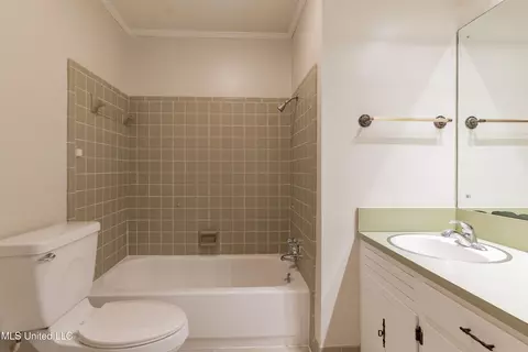 504 Hampton St, Clinton, MS 39056 photo 54