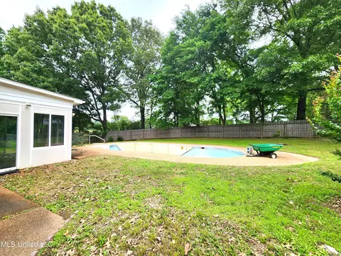 3850 E Plum Point Dr, Olive Branch, MS 38654 photo 20