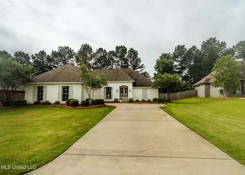 124 Westerly Pl, Madison, MS 39110