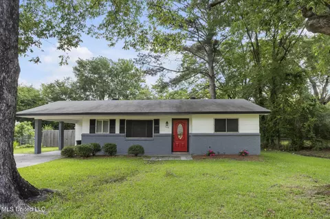 146 Greer Dr, Pearl, MS 39208