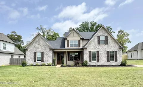 3464 Delaney Dr, Nesbit, MS 38651