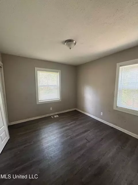 Other - 1870 Wisteria Dr, Jackson, MS 39204 photo 4 of 5