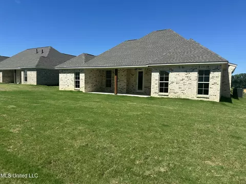 Exterior - 448 Aurora Cir, Canton, MS 39046 photo 2 of 3