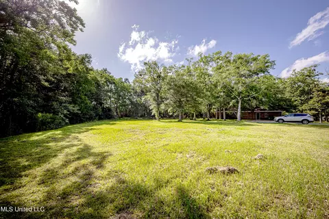 Exterior - 8113 Barron Rd, Moss Point, MS 39562 photo 23 of 32