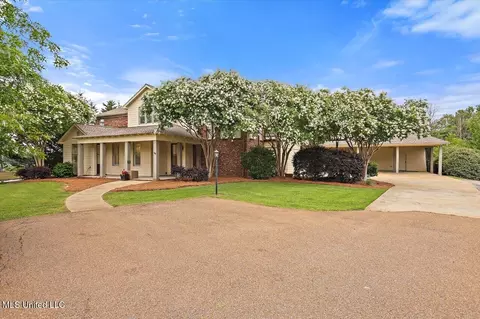 Exterior - 210 Planters Grv, Brandon, MS 39047 photo 3 of 17