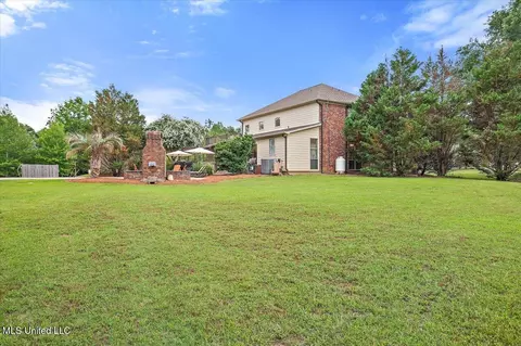 Exterior - 210 Planters Grv, Brandon, MS 39047 photo 15 of 17