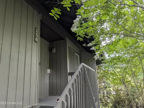 256 Lanai #256, Diamondhead, MS 39525