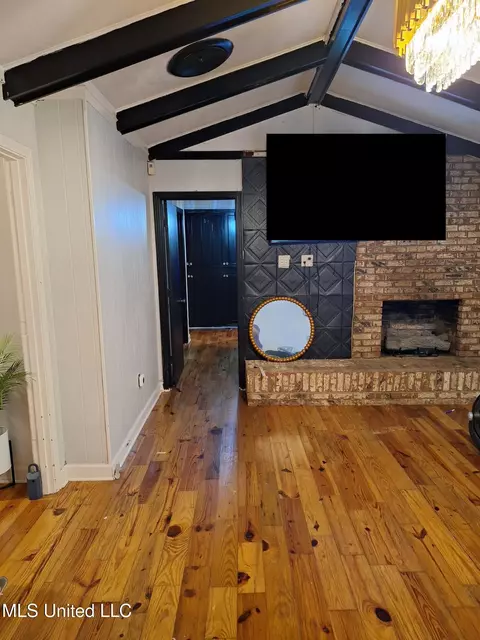 Other - 1052 Briarfield Rd, Jackson, MS 39211 photo 3 of 6