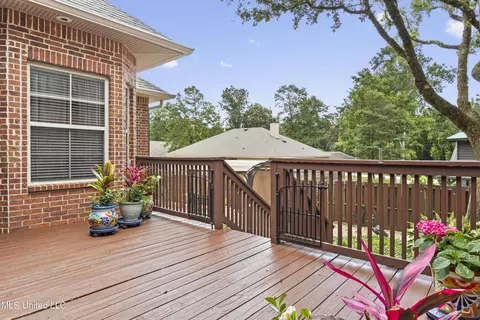 Exterior - 5578 E Diamondhead Dr, Diamondhead, MS 39525 photo 5 of 12